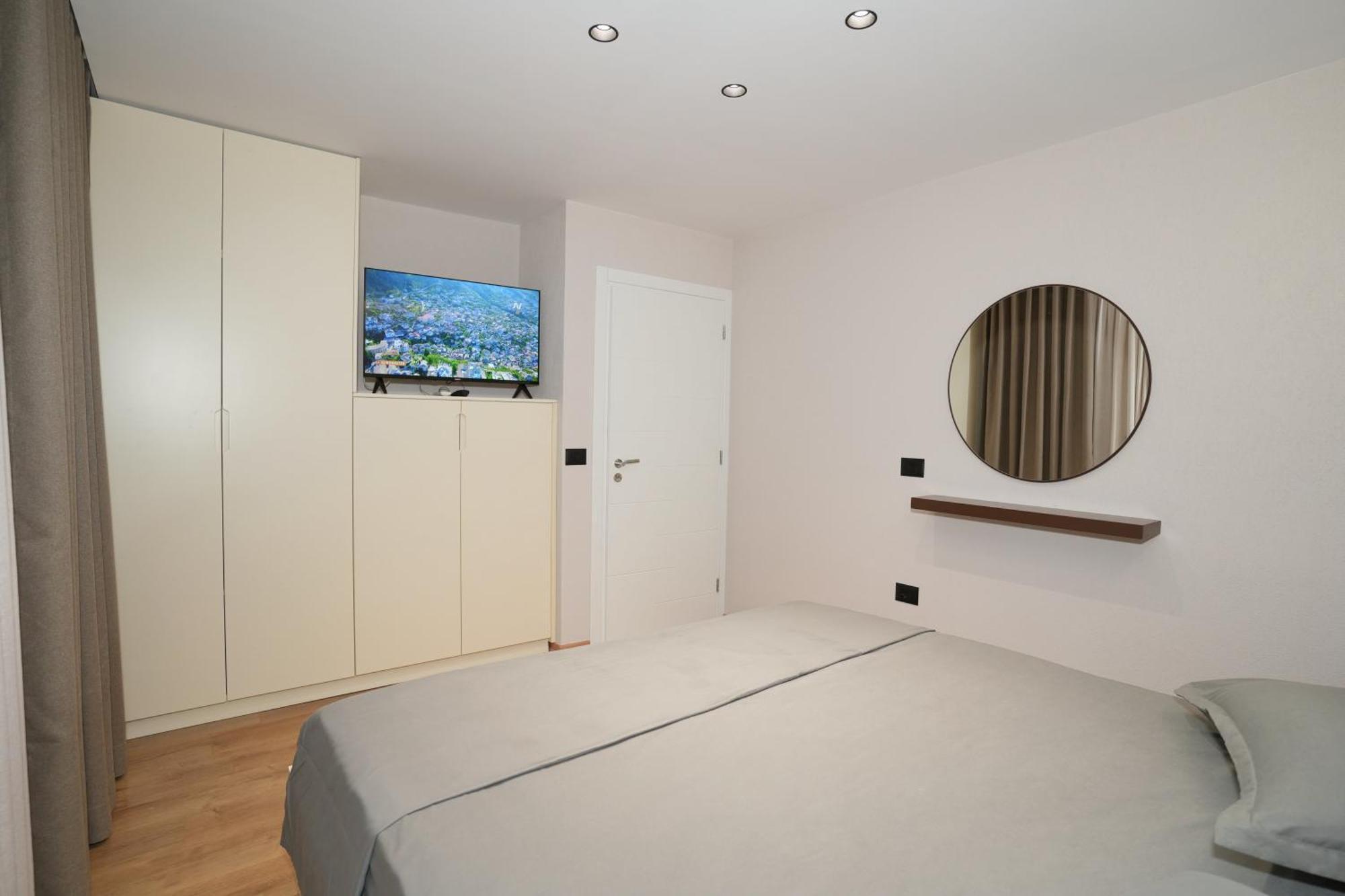 Rs Skendo Apartments Гирокастра Экстерьер фото
