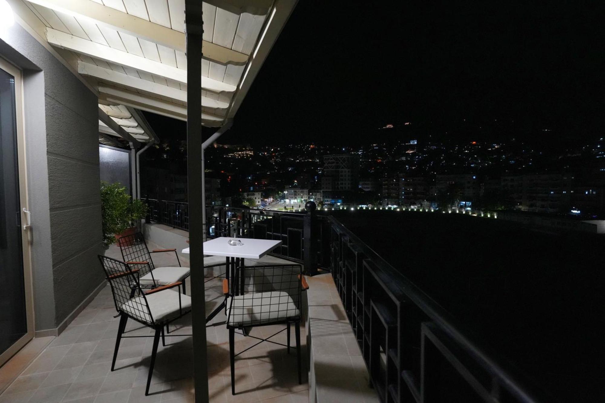 Rs Skendo Apartments Гирокастра Экстерьер фото