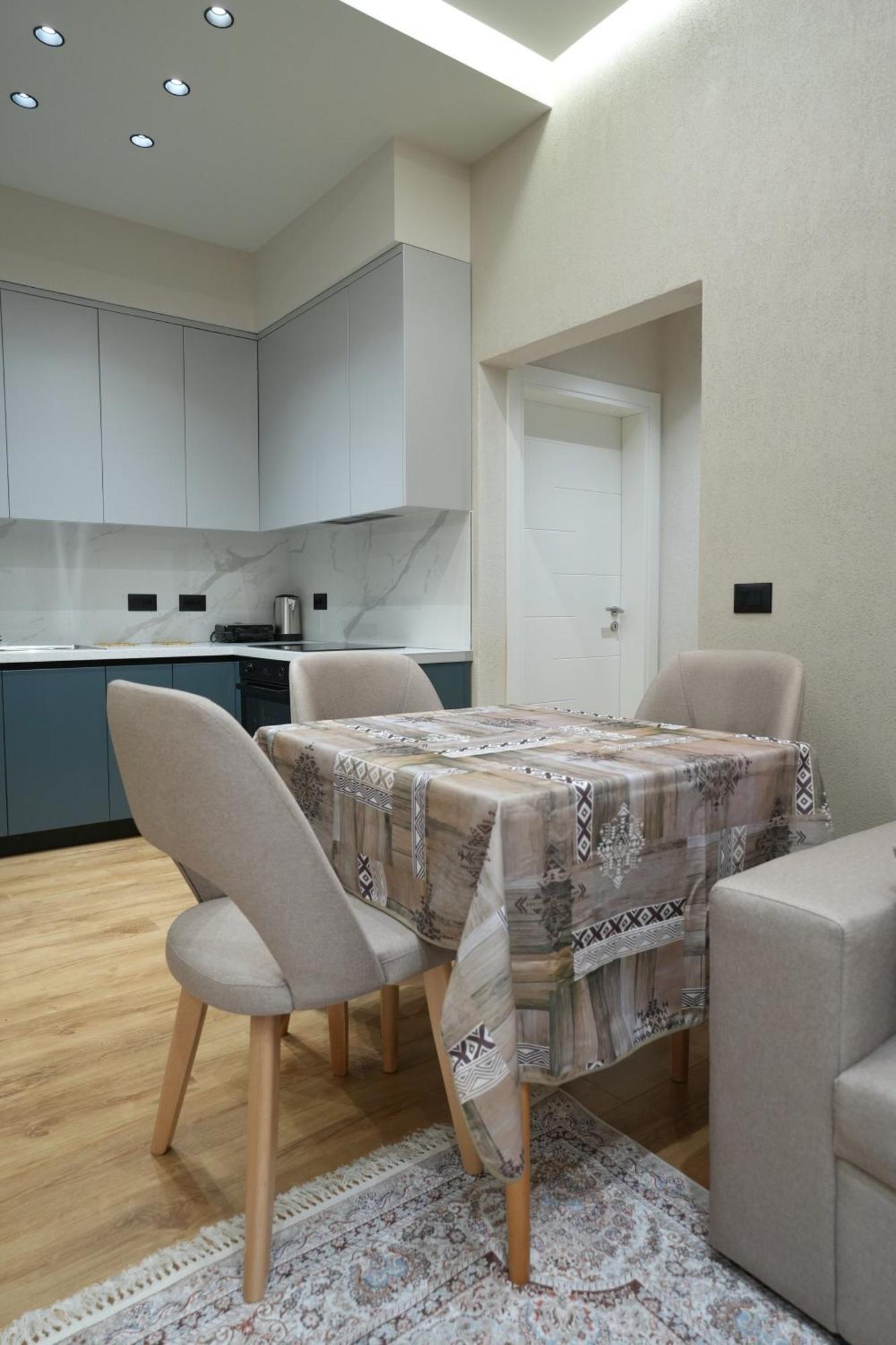 Rs Skendo Apartments Гирокастра Экстерьер фото