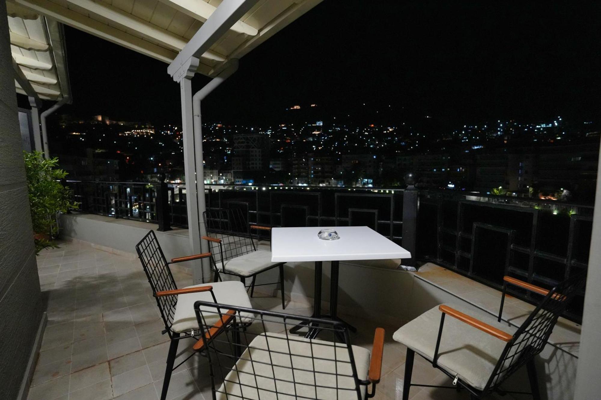 Rs Skendo Apartments Гирокастра Экстерьер фото